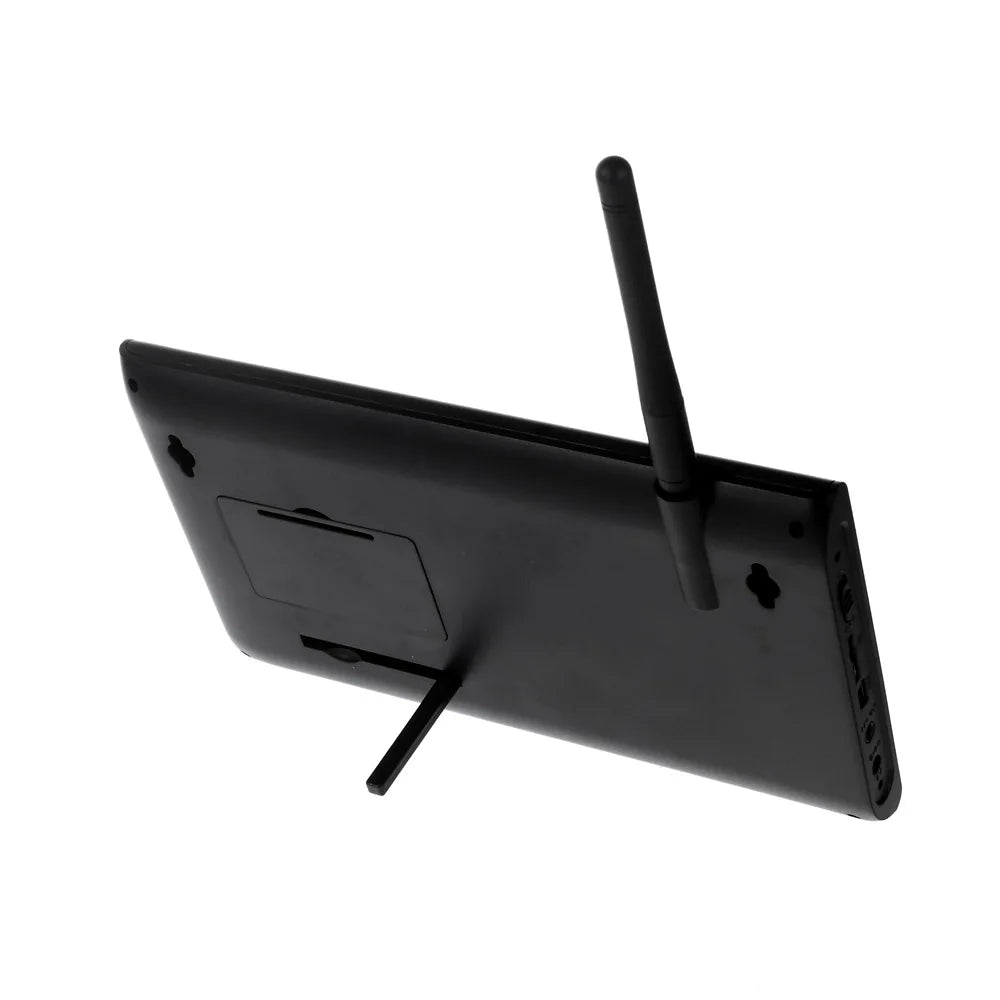 Wireless Surveillance  2.4G  4CH  Security CCTV 720P Camera System Baby Monitor with Infrared Night Vision Present 8G TF Cards